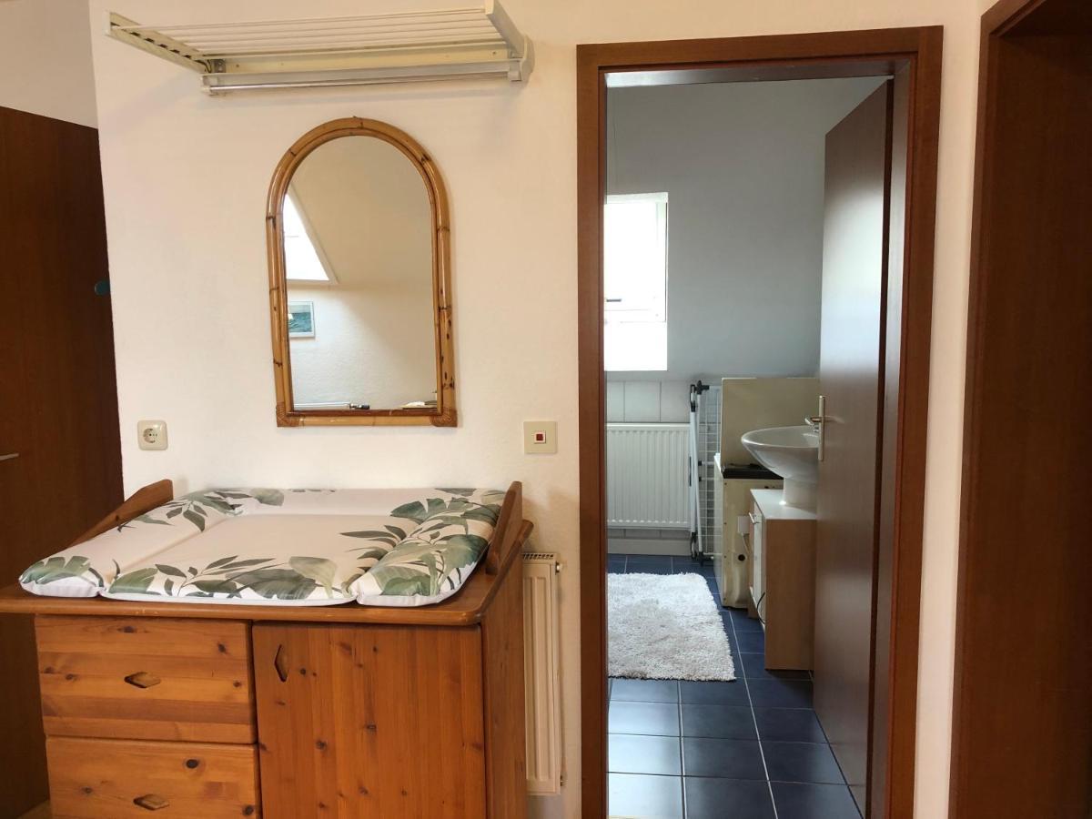 Zeit Fuer Dich Apartamento Himmelkron Exterior foto