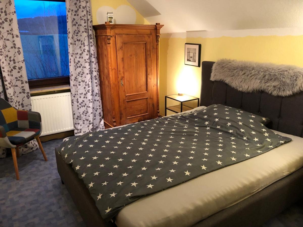 Zeit Fuer Dich Apartamento Himmelkron Exterior foto