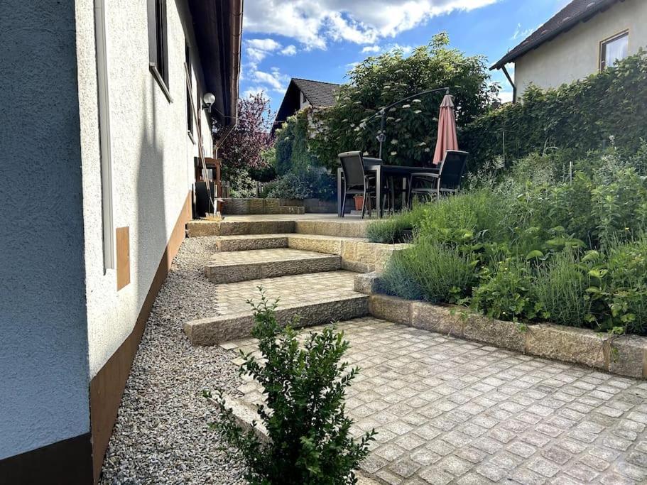 Zeit Fuer Dich Apartamento Himmelkron Exterior foto